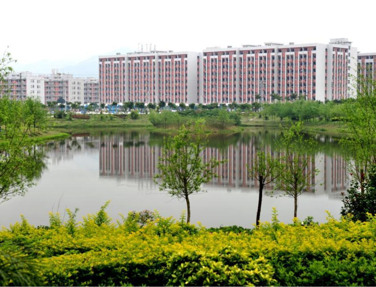 四川城建技工學(xué)校